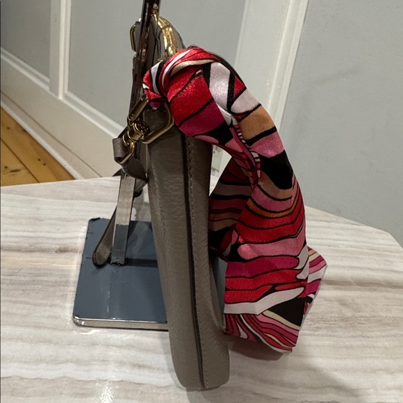 Tory Burch Bag Kira Grey Pebbled Leather Top-Zip Crossbody - Picture 7 of 17